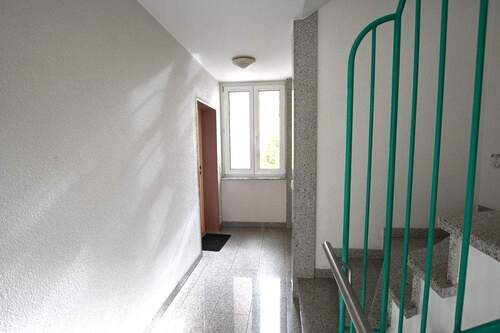 Eingangsbereich - Etagenwohnung mit 77,10 m² in Ravensburg zum Kaufen