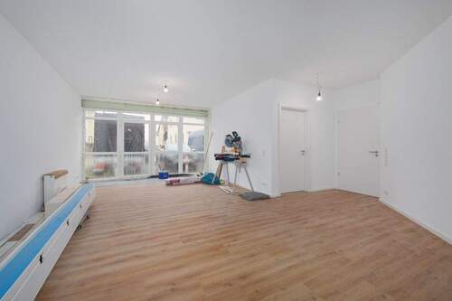 Wohnzimmer - Etagenwohnung mit 146,00 m&sup2; in Walzbachtal / Wössingen zur Miete