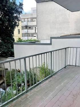 Balkon II Whg. 1. OG links.jpg - 