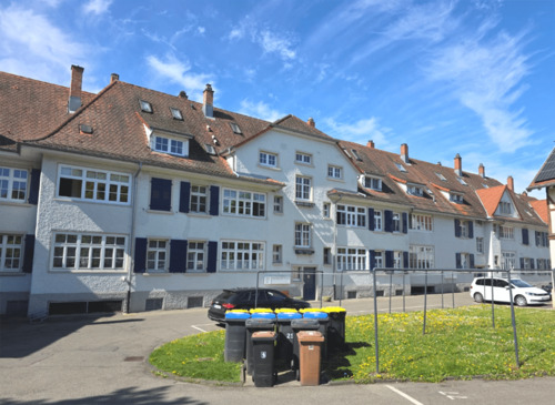Ostseite - Zentrumsnahe Wohnung im 1. OG ohne Balkon.