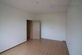 Schlafzimmer - Etagenwohnung mit 97,00 m&sup2; in Bischofsheim zur Miete
