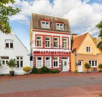 Charmantes Mehrfamilienhaus mit 4 neuwertigen, voll möblierten Wohneinheiten in attraktiver Lage - Schleswig