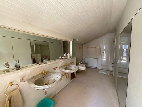 Badezimmer Hinterhaus - 