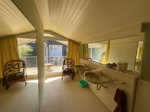 Badezimmer Hinterhaus - 