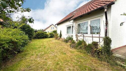 Seitliche Hausansicht - 