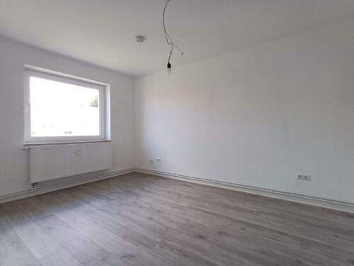 20250804_131924 - 3 Zimmer Etagenwohnung in Minden