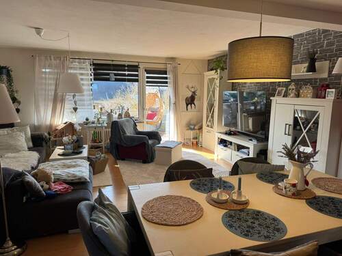 Wohnzimmer EG - 5 Zimmer Reihenmittelhaus in Osterode am Harz