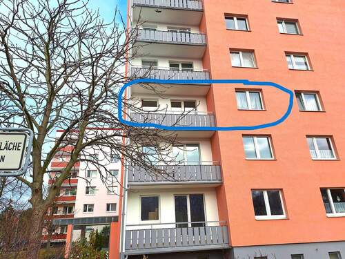 02 Front.jpg - Etagenwohnung zum Kaufen in Cottbus