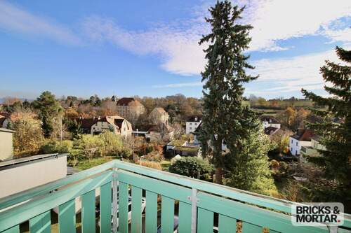 IAusblick vom Balkon - +++ Tolle 3 Zimmerwohnung im so schönen Stadtteil Leubnitz- Neuostra, inkl. 2 Balkonen & Stellplatz im Hof!+++