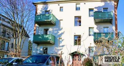 Hausansicht - 3 Zimmer Etagenwohnung in Dresden