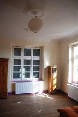Originale Fenster und Fußboden - 