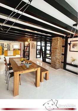 Wohn-/Essbereich - In Kleinenbroich trifft historisches Fachwerk auf modernes Raumkonzept!