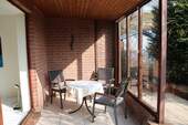 ÜBERDACHTE TERRASSE - 
