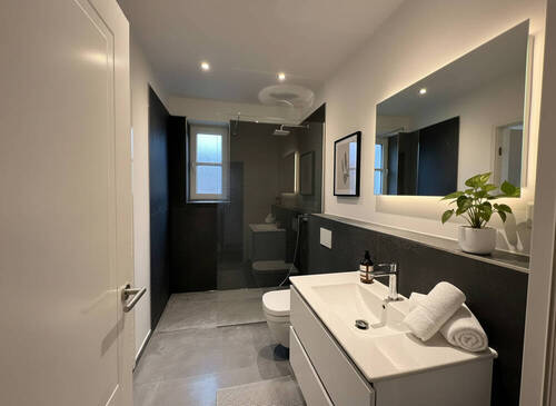 Bad - *** Schicke kernsanierte 2-3 Zimmer Wohnung im 1. OG***