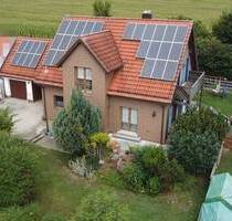 GROßES FAMILIENWOHNHAUS - freihstehendes EFH mit Garage, Carport und Garten in Ortsrandlage - Treuchtlingen Auernheim