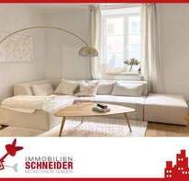 IMMOBILIEN SCHNEIDER - freie, denkmalgeschützte 2 Zimmer Altbauwohnung mit Balkon in bester Lage - München Maxvorstadt