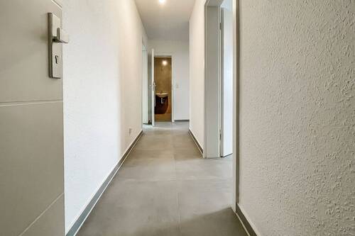 Flur - 2 Zimmer Etagenwohnung zur Miete in Bochum