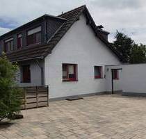 Modernisiertes Haus auf großem Grundstück, seltene Gelegenheit in K-Vogelsang mit Ausbaureserven - Köln