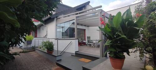 Terrasse - 4 Zimmer Doppelhaushälfte in Köln