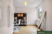 Schlaf-/Bürozimmer - 