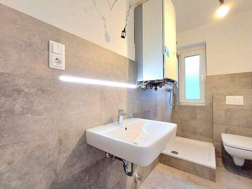 20251128_100529_resized - 3 Zimmer Etagenwohnung zur Miete in Minden