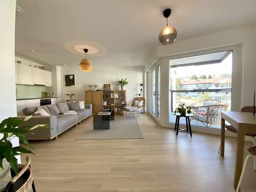 Wohnzimmer - 2 Zimmer Etagenwohnung in Stuttgart Stuttgart-West