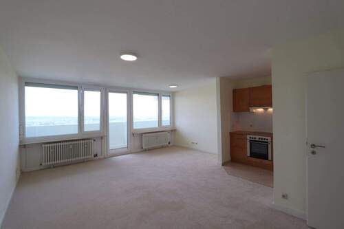 Wohnzimmer - 2 12 Zi-ETW im 20. Stock Erlangen - St. Johann mit TG-Stellplatz Wohnung kaufen