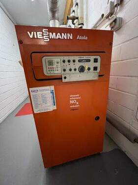 Mit Außentemperaturfühler, Viessmann Gas-Zentralheizung, BJ. 1993. - 