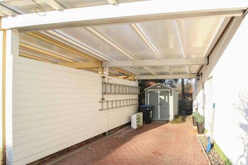 Carport - 5 Zimmer Einfamilienhaus in Dresden