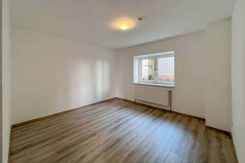 Schlafzimmer.jpg - 3 Zimmer Etagenwohnung zur Miete in Hagen