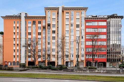 gepflegtes Gebäude - 