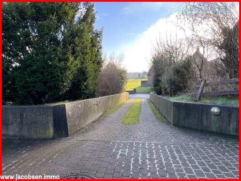 Blick Richtung Dorfstraße - 