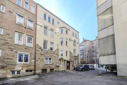 Hausansicht - 2 Zimmer Etagenwohnung in Stuttgart