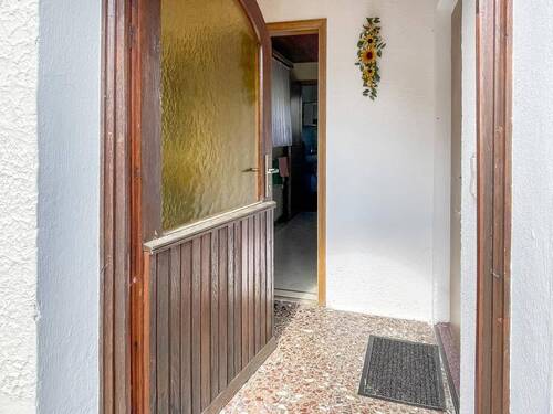 Eingangsbereich - Mehrfamilienhaus, Wohnhaus mit 54,00 m&sup2; in Bad Lobenstein zum Kaufen