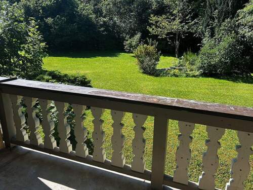 Blick vom Balkon - 2 Zimmer Etagenwohnung in Weissach