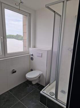 47 II. OG li Apartment 3 Badezimmer.jpg - Büro mit 18,00 m&sup2; in Hildesheim zur Miete