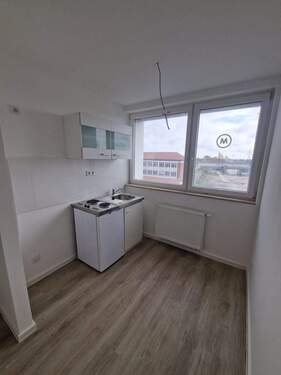 47 II. OG lli Apartment 5 Küche.jpg - 