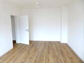 Zimmer 2 - Etagenwohnung mit 67,00 m&sup2; in Fürth zur Miete