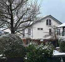 DHH in Energieeffizienz A+! Viel Platz im neuwertigen ruhigen Haus, mit großem Garten in Bernried. - Bernried am Starnberger See