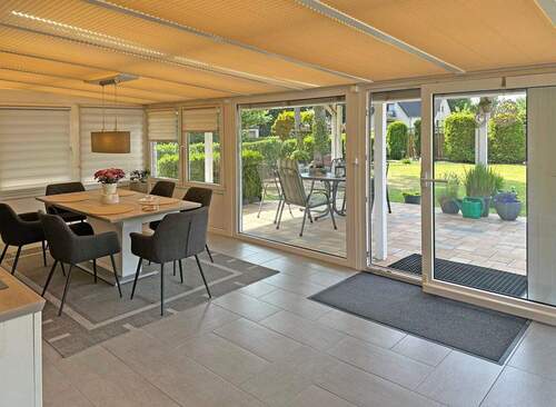 Wintergarten - 5 Zimmer Einfamilienhaus in Hamburg