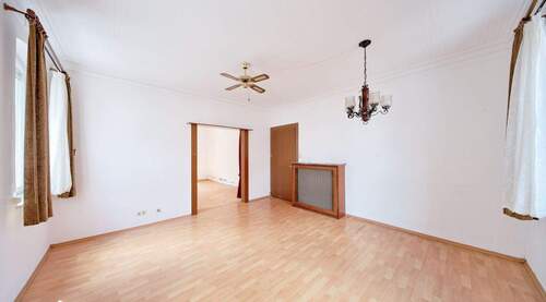 Seinem Baujahr entsprechend - 