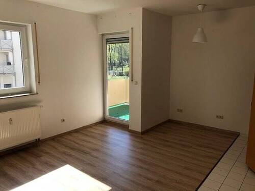 Wohnen-Schlafen - :::Gemütliches Single-Nest mit Balkon und TG-SP:::