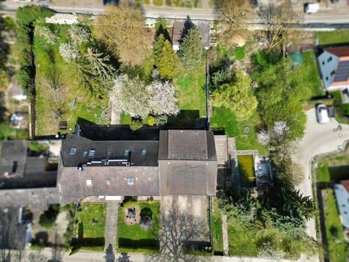 Vogelperspektive - 1 Zimmer Mehrfamilienhaus, Wohnhaus zum Kaufen in Börßum