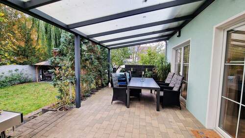  Terrasse - 6 Zimmer Einfamilienhaus in Berlin-Spandau