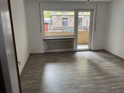 Wohn-/Schlafbereich - Etagenwohnung mit 36,00 m&sup2; in Nürnberg zur Miete