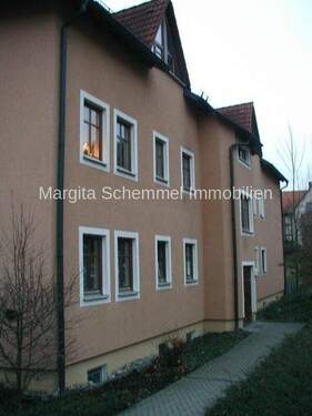 Außenansichten - 4 Zimmer Etagenwohnung in Georgensgmünd