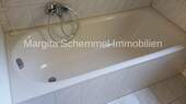 Bad mit Badewanne - 