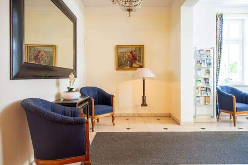 Der helle Hausflur - 