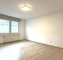 Modernisierte 3-Zimmer-Wohnung im Hochparterre mit zwei Stellplätzen in Duisburg-Hamborn!