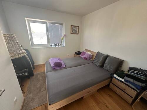 Schlafzimmer - Reihenmittelhaus mit 320,00 m² in Pocking zum Kaufen